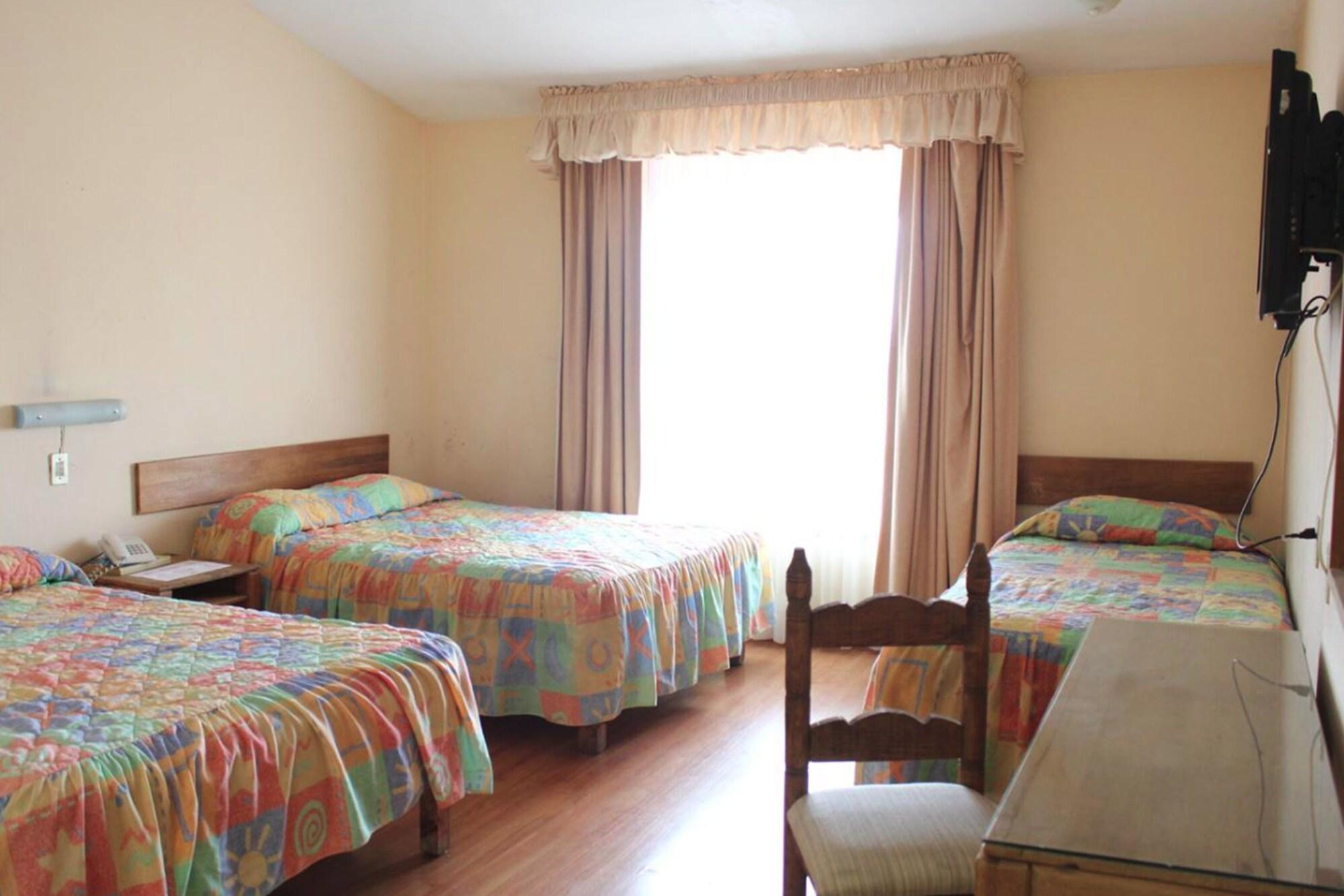 Hotel Plaza Zacatecas Guadalupe  ภายนอก รูปภาพ