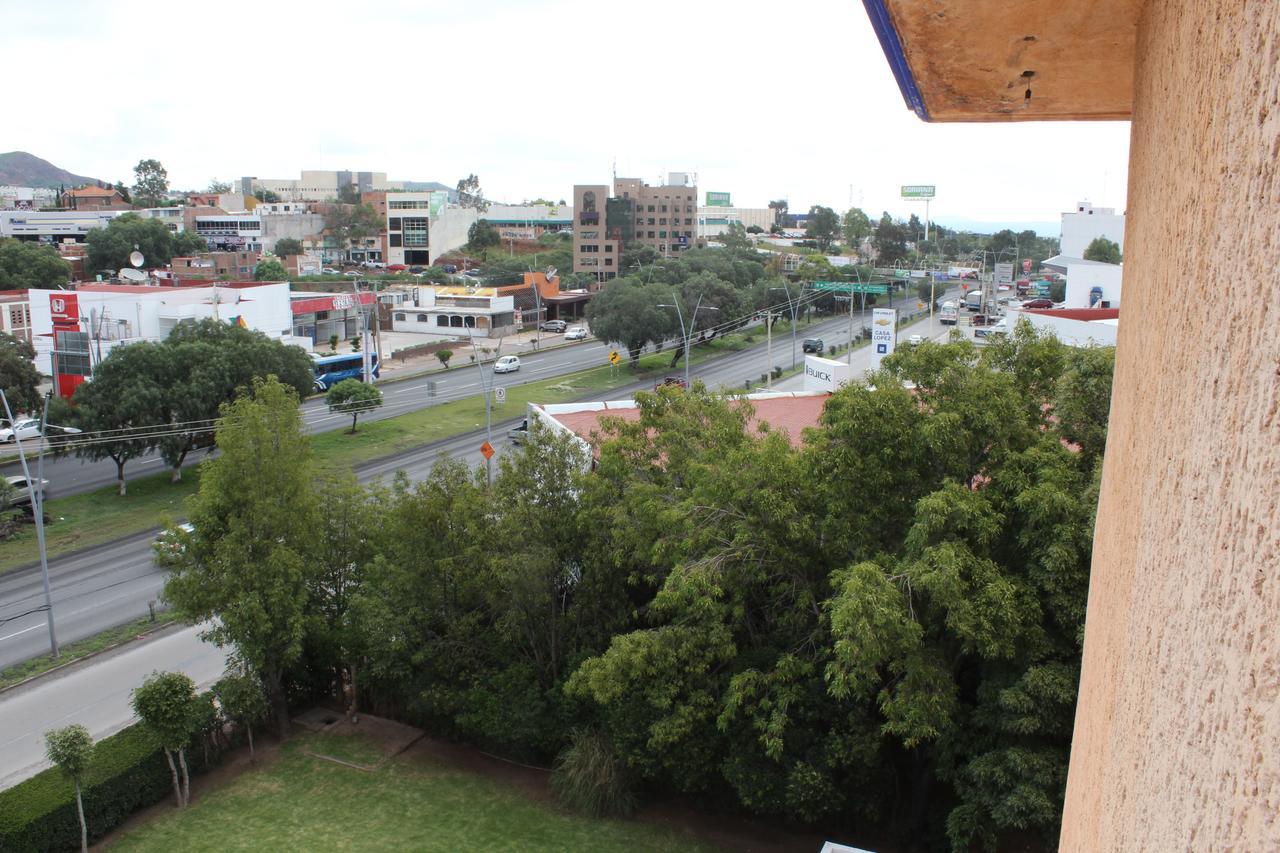 Hotel Plaza Zacatecas Guadalupe  ภายนอก รูปภาพ