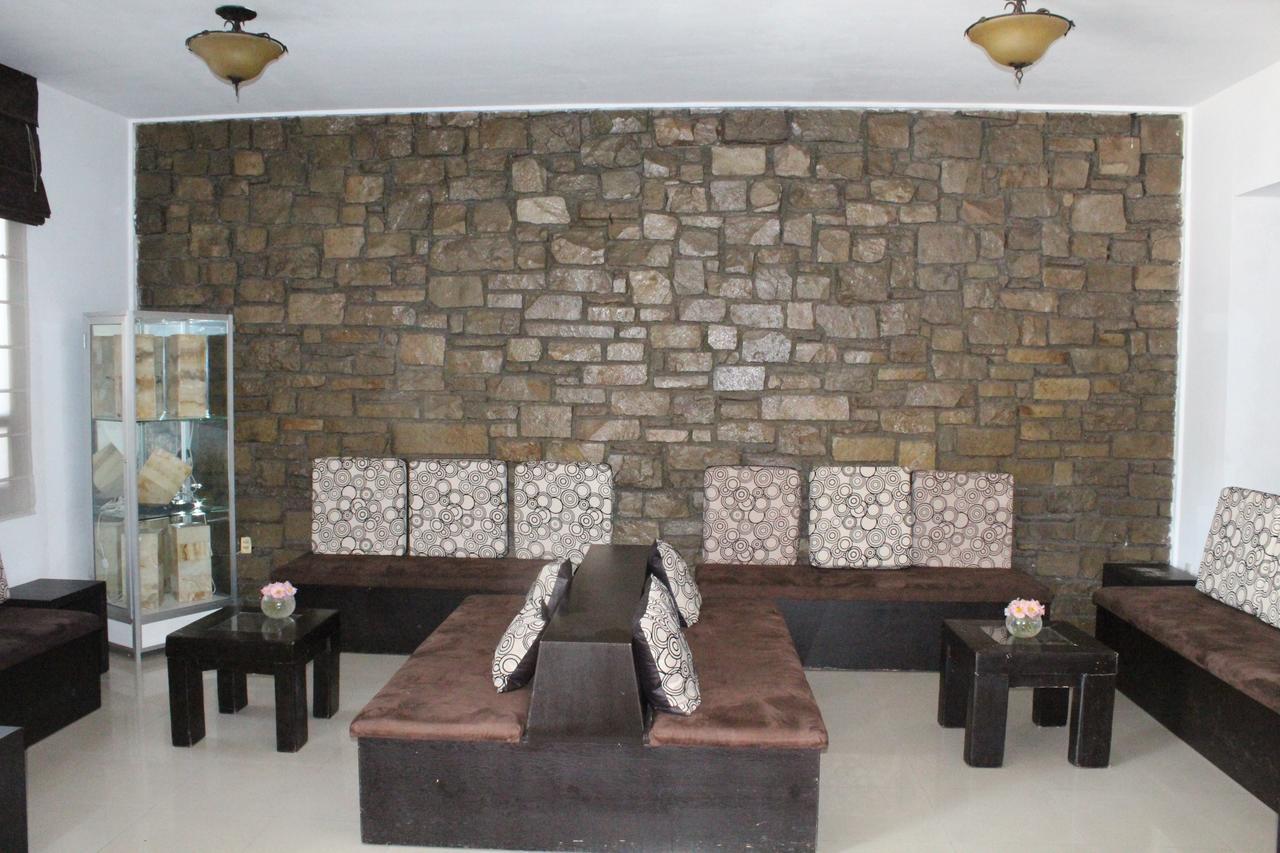 Hotel Plaza Zacatecas Guadalupe  ภายนอก รูปภาพ